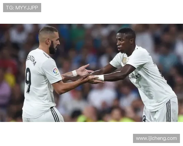 维尼修斯暂缓续约只为找回金球